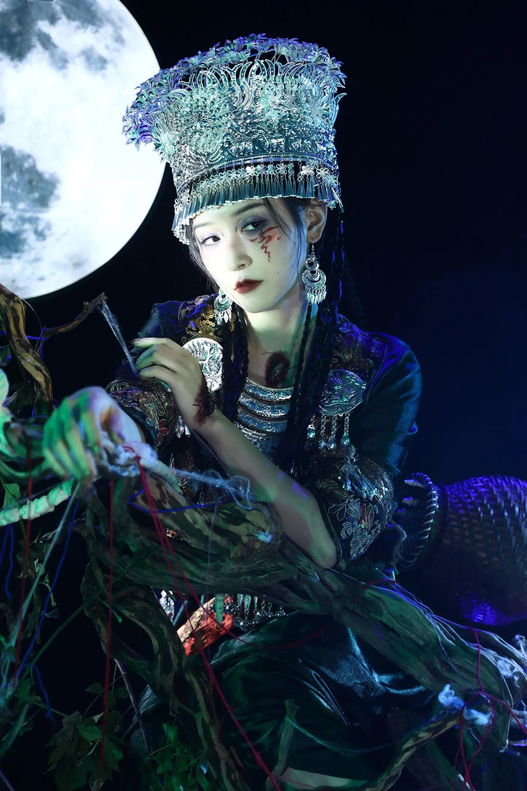 [YITUYU艺图语]2022.09.12 苗疆蛊毒 不及丿 [34P]插图5